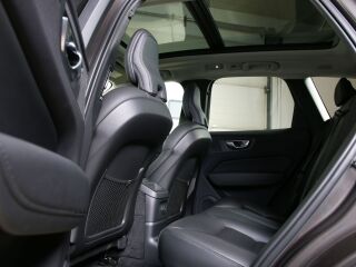 Volvo XC60 AWD BRIGHT RECHARGE INTELLI SAFE PRO MY23 2.0 T6 Recharge Long Range Plug-In-Hybrid 293kW