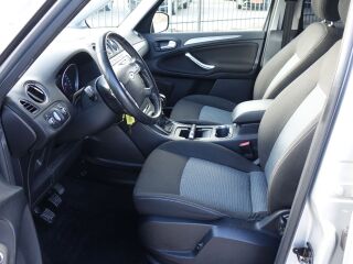 Ford Galaxy 2.0 R4 103кВ