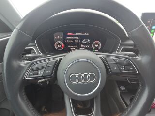 Audi A4 Quattro 2.0 TDI 140кВ