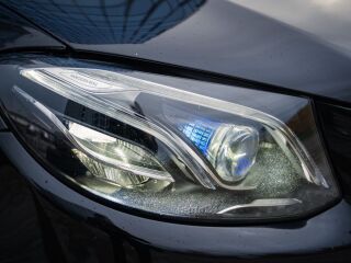 Mercedes-Benz E 220 AMG Burmester 2.0 143kW