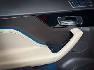 Jaguar F-Pace 2.0 177kW