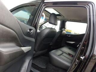 Nissan Navara Double Cab Facelift 4WD EU6 2.3 dCi 140kW