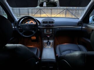 Mercedes-Benz E 280 Avantgarde 4Matic 3.0 V6 CDi OM642 140kW