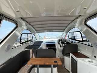 Bavaria 34HT Sport 37ft 2 x Volvo Penta D4 382кВ