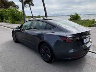 Tesla Model 3 208кВ