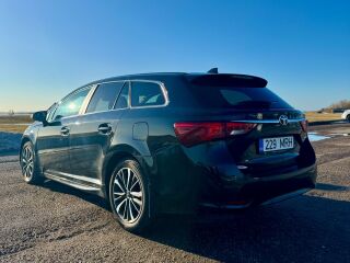 Toyota Avensis 1.8 108kW
