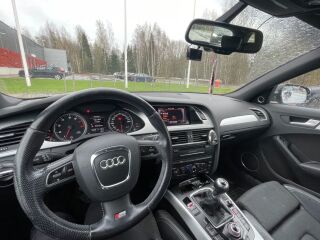 Audi A4 TFSI S-Line 1.8 88kW