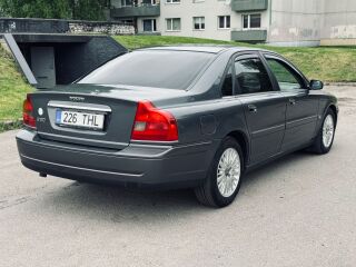 Volvo S80 Summum 2.4 R5 D5 120kW