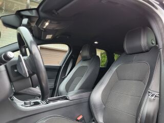 Jaguar XF R-Sport Black idition AWD 2.0 d 132kW