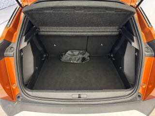 Peugeot 2008 Active PureTech 130 1.2 96kW