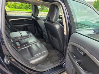 Volvo V70 MOMENTUM 2.4 120kW
