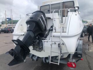 MV-Marin 6600 FC V6 Mercury Optimax 135