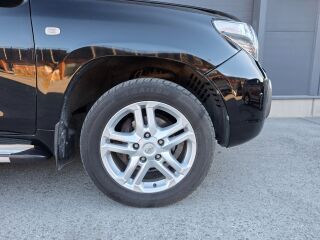 Toyota Land Cruiser 4.5 V8 210kW