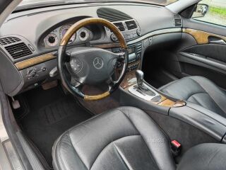 Mercedes-Benz E 320 3.2 R6 CDI 150kW