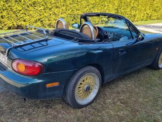 Mazda MX-5 1.6 81кВ