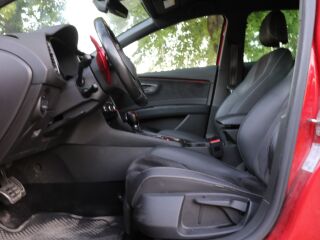 SEAT Leon Cupra 2.0 R4 221kW