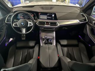 BMW X5 3.0 MHEV 210кВ