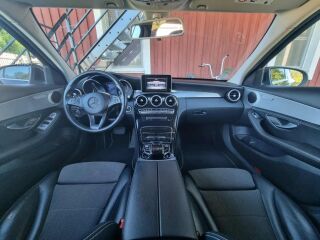 Mercedes-Benz C 220 2.1 125kW
