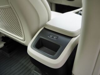 Volvo XC90 Inscription Plus Bright AWD 2.0 B5 KERS Mild Hybrid 183kW