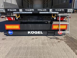 Kögel SN24 TIR Tõstetava katusega