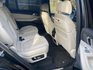 BMW X7 M Pakett Xdrive Individual 3.0 195kW
