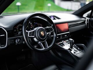 Porsche Cayenne E-Hybrid Coupe 3.0 340kW