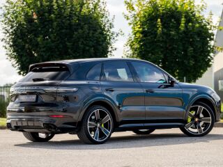 Porsche Cayenne Platinum Edition Sport Chrono MY23 340kW