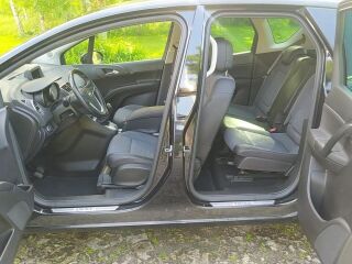Opel Meriva 1,6 TDI Cosmo 1.6 100kW