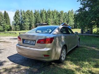 Lexus IS 220 2.2 130кВ