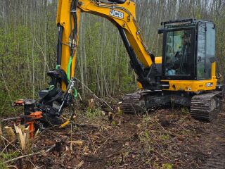 JCB 85z-2