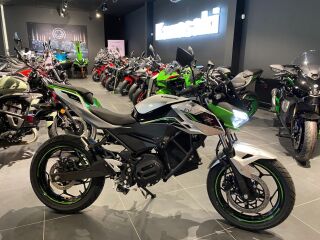 Kawasaki Z e-1 5kW