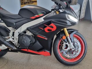 Aprilia RSV4 159kW