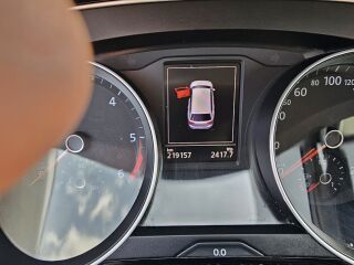 Volkswagen Passat Comfortline 1.6 tdi 88кВ
