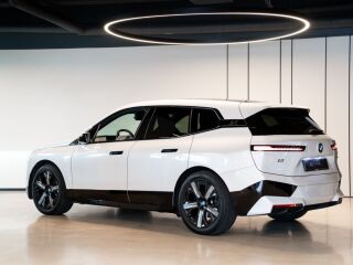 BMW iX xDrive 40 102kW