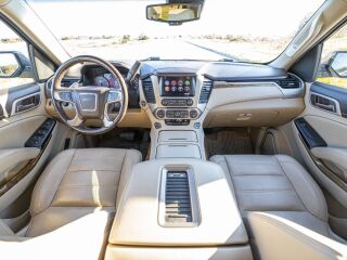 GMC Yukon DENALI 6.2 V8 313kW