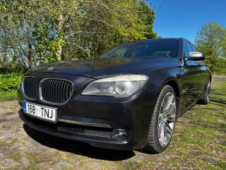 BMW 740 3.0 225кВ