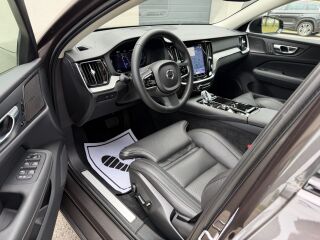 Volvo V60 Plus Dark R-Design Intelli Safe Luxury MY23 2.0 T8 Recharge Twin Engine Plug-in-Hybrid 335kW