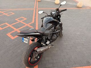 Kawasaki Z 750 R4 77kW