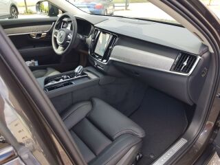 Volvo V90 Cross Country AWD Plus Bright B4 KERS Mild Hyb 2.0 145kW