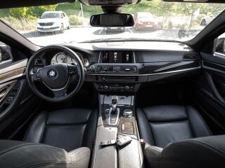 BMW 530 LUXURY LINE XDRIVE 3.0 190кВ
