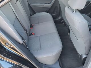 Toyota Corolla 1.6 97kW