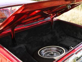 Ford Thunderbird 6.4 V8 224kW