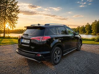 Toyota RAV4 2.0 112kW