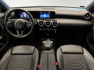 Mercedes-Benz A 180 1.5 85kW