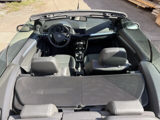 Opel Astra TwinTop 1.8 103кВ