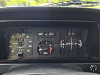 Volvo 244 2.1 74kW