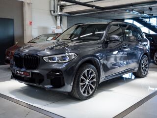 BMW X5 xDrive30d 3.0 210кВ