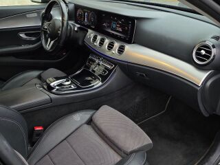 Mercedes-Benz E 300 2.0 225kW