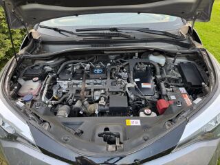 Toyota C-HR Business e-cvt hybrid 1.8 72kW