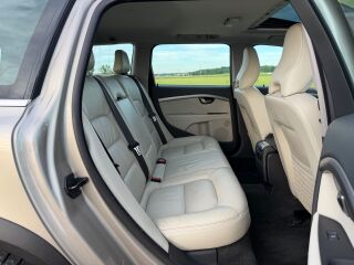 Volvo XC70 Summum 2.0 R5 D3 120кВ
